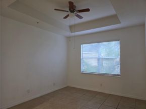 960 Pipers Cay Dr 960, West Palm Beach FL 33415