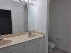 960 Pipers Cay Dr 960, West Palm Beach FL 33415
