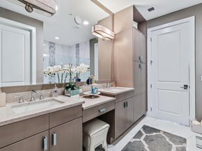 Undisclosed Address #RX-11121245, Palm Beach Gardens FL 33418