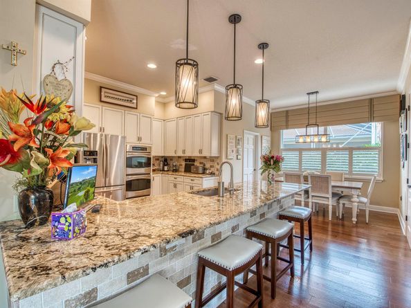 144 Oakwood Lane, Palm Beach Gardens FL 33410