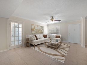 5310 Las Verdes Circle 118, Delray Beach FL 33484