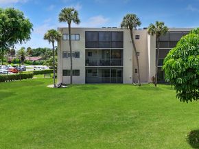 5310 Las Verdes Circle 118, Delray Beach FL 33484