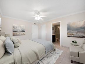 5310 Las Verdes Circle 118, Delray Beach FL 33484