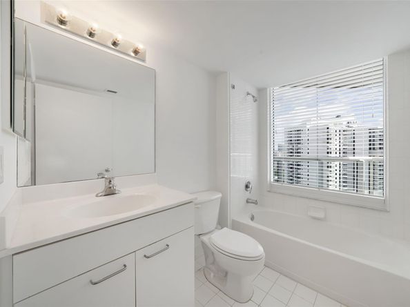21055 NE 37th Ave 2703, Aventura FL 33180