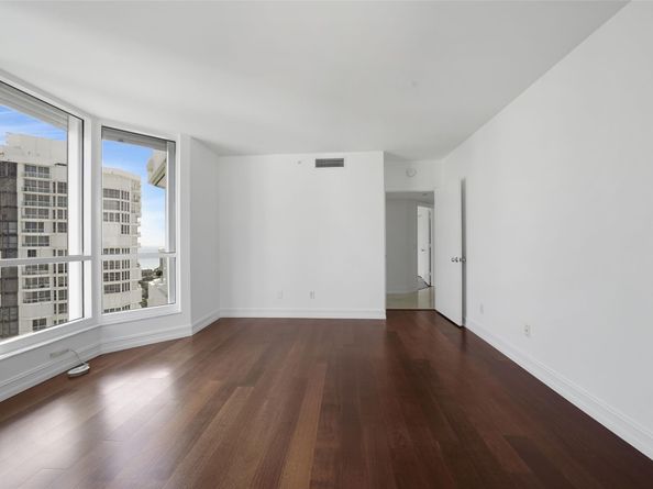 21055 NE 37th Ave 2703, Aventura FL 33180