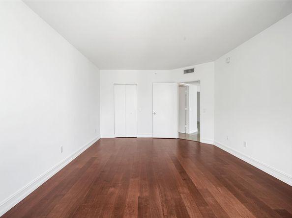 21055 NE 37th Ave 2703, Aventura FL 33180