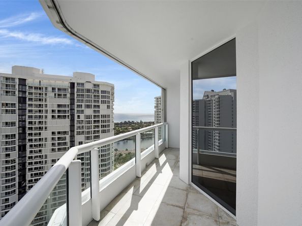 21055 NE 37th Ave 2703, Aventura FL 33180