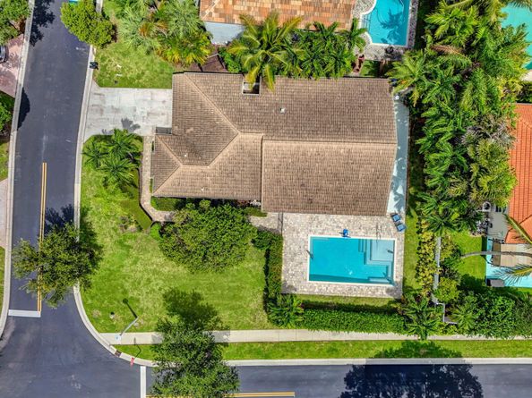 2060 Cezanne Road, West Palm Beach FL 33409