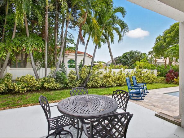 2060 Cezanne Road, West Palm Beach FL 33409