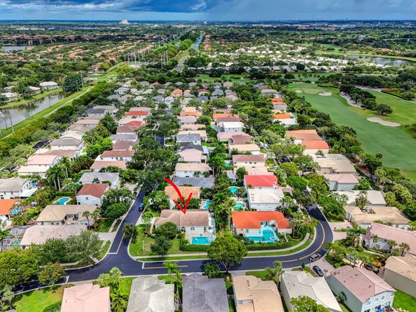2060 Cezanne Road, West Palm Beach FL 33409