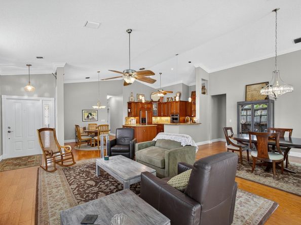 2060 Cezanne Road, West Palm Beach FL 33409