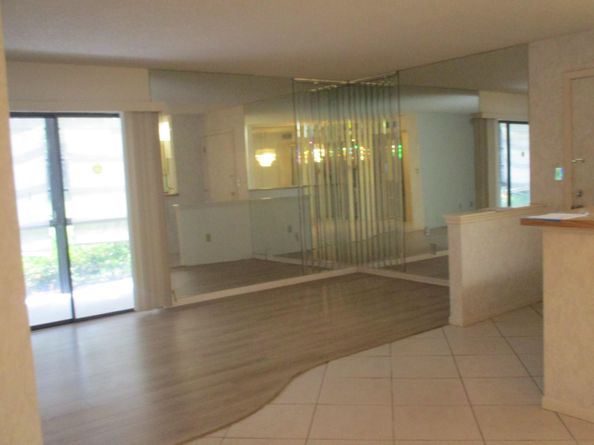 10753 W Clairmont Cir 106, Fort Lauderdale FL 33321