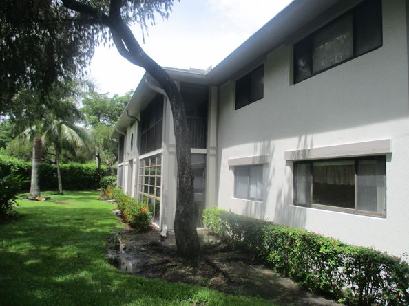 10753 W Clairmont Cir 106, Fort Lauderdale FL 33321
