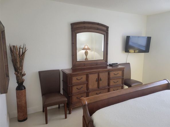 19370 Collins Ave 809, Sunny Isles Beach FL 33160
