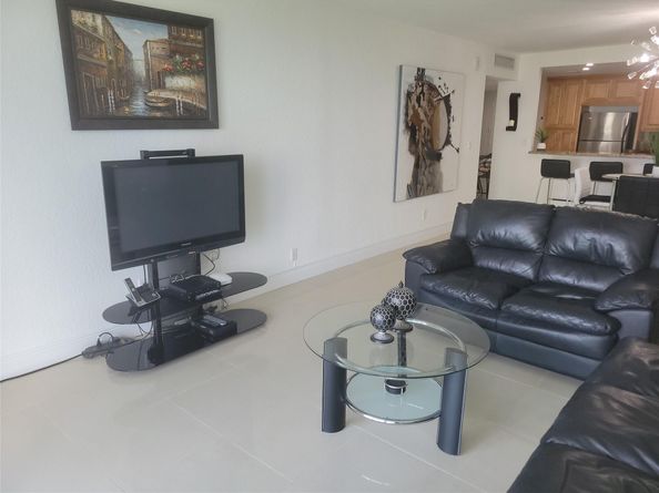 19370 Collins Ave 809, Sunny Isles Beach FL 33160