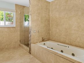 912 SE 8th Court, Deerfield Beach FL 33441