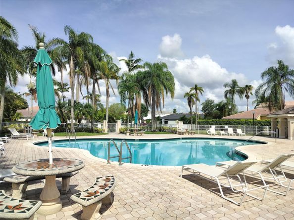 17376 SW 21st St, Miramar FL 33029
