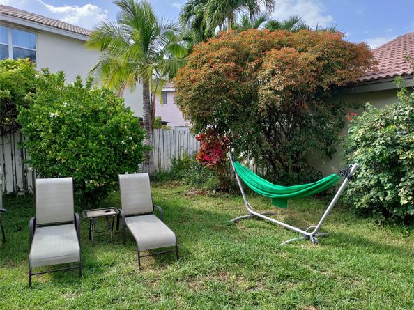 17376 SW 21st St, Miramar FL 33029