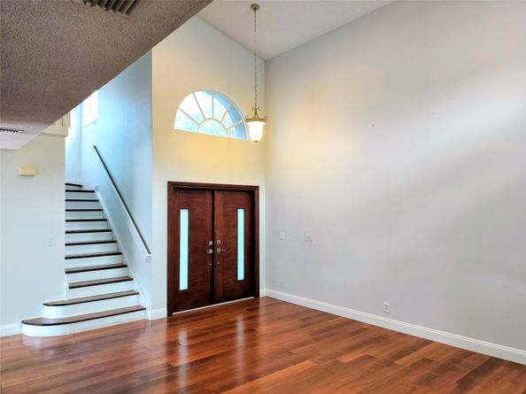 17376 SW 21st St, Miramar FL 33029