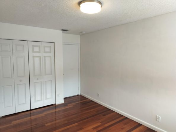 17376 SW 21st St, Miramar FL 33029