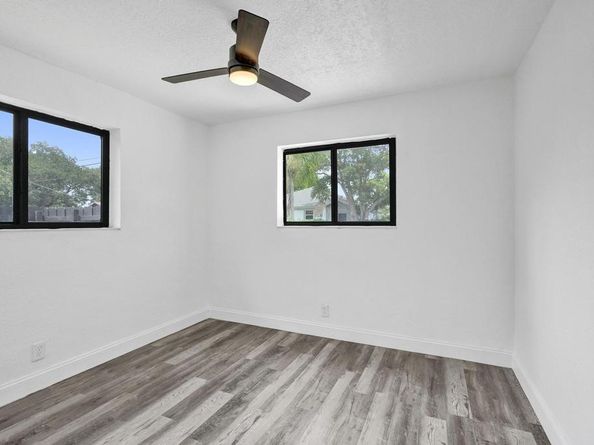 1810 NW 9th St, Fort Lauderdale FL 33311