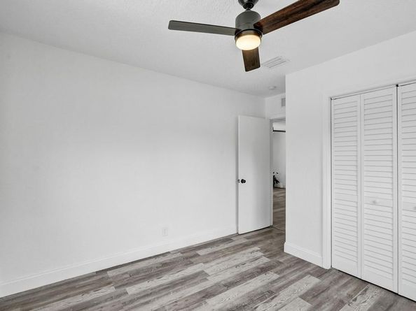 1810 NW 9th St, Fort Lauderdale FL 33311