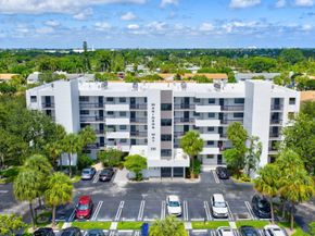 2707 NE 14th Street Causeway 401, Pompano Beach FL 33062
