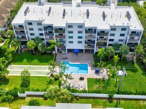 2707 NE 14th Street Causeway 401, Pompano Beach FL 33062