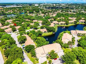 5520 Coach House Circle C, Boca Raton FL 33486