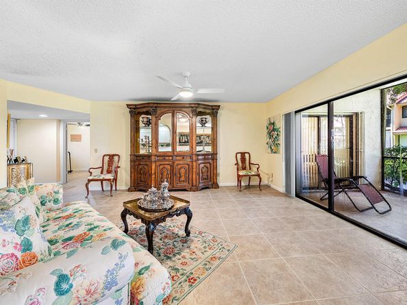 5520 Coach House Circle C, Boca Raton FL 33486