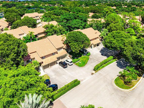 5520 Coach House Circle C, Boca Raton FL 33486