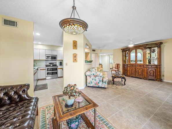 5520 Coach House Circle C, Boca Raton FL 33486