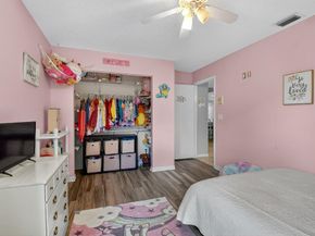 7549 Chicora Ct, Lake Worth FL 33467