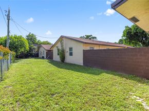 233 NW 12th Ct, Pompano Beach FL 33060