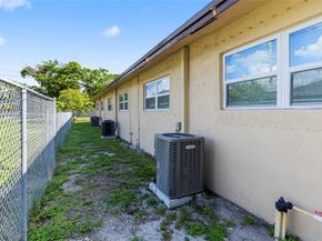 233 NW 12th Ct, Pompano Beach FL 33060
