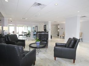 3233 NE 34th St 406, Fort Lauderdale FL 33308