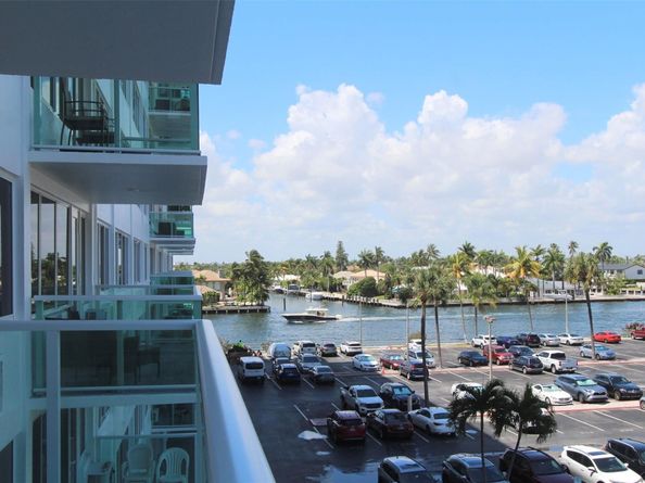 3233 NE 34th St 406, Fort Lauderdale FL 33308