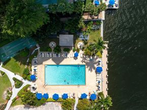 3233 NE 34th St 406, Fort Lauderdale FL 33308
