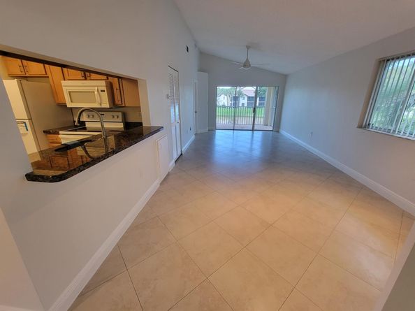4208 Glenmoor Drive, West Palm Beach FL 33409