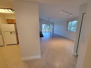 4208 Glenmoor Drive, West Palm Beach FL 33409