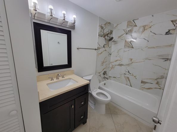4208 Glenmoor Drive, West Palm Beach FL 33409