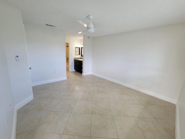 4208 Glenmoor Drive, West Palm Beach FL 33409