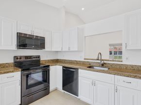 6171 Floral Lakes Dr, Delray Beach FL 33484