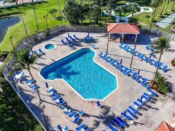 6171 Floral Lakes Dr, Delray Beach FL 33484