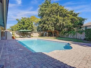 9924 NW 3rd Place, Coral Springs FL 33071