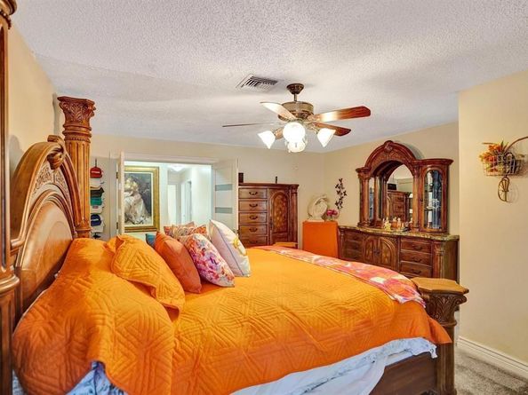 9924 NW 3rd Place, Coral Springs FL 33071
