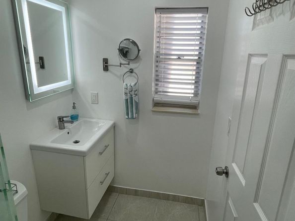 1063 Concert Way, Royal Palm Beach FL 33411