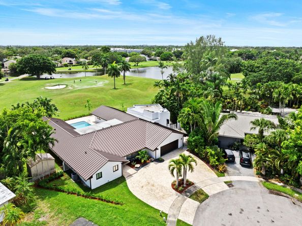 5220 N 31st Pl, Hollywood FL 33021