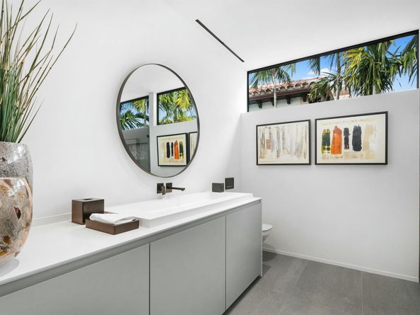 2633 Spanish River Road, Boca Raton FL 33432