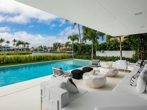 2633 Spanish River Road, Boca Raton FL 33432